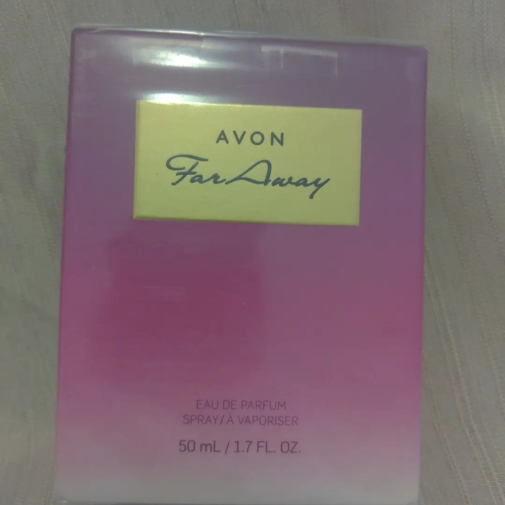 Avon Far Away Eau de Parfum - Pink